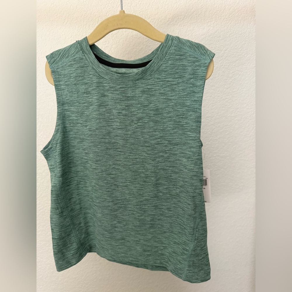 Old Navy Kids, Old Navy Active Breathe On Sleeveless Shirt, Size XS (5)